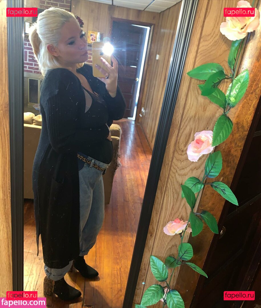 https: / lacebeth / laciearmstrong Onlyfans Photo Gallery 