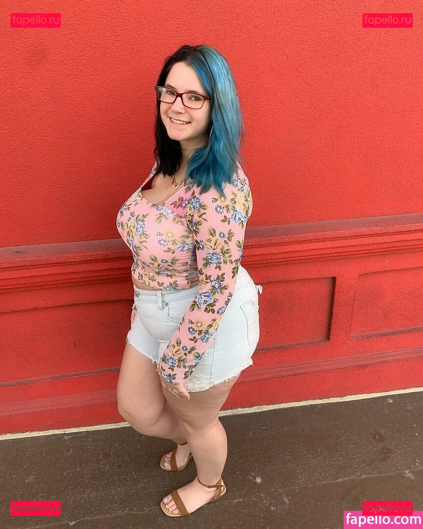 https: / lacebeth / laciearmstrong Onlyfans Photo Gallery 