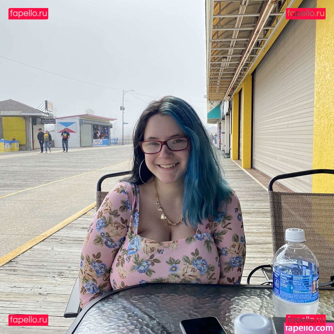 https: / lacebeth / laciearmstrong Onlyfans Photo Gallery 