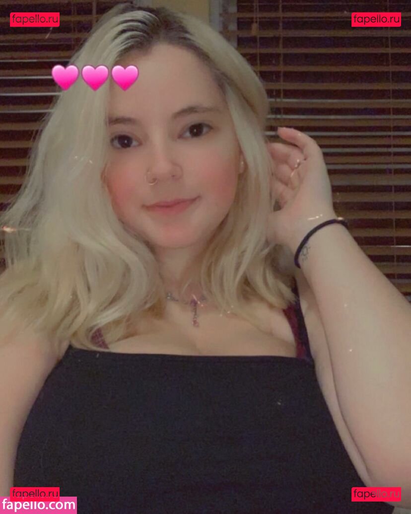 https: / lacebeth / laciearmstrong Onlyfans Photo Gallery 