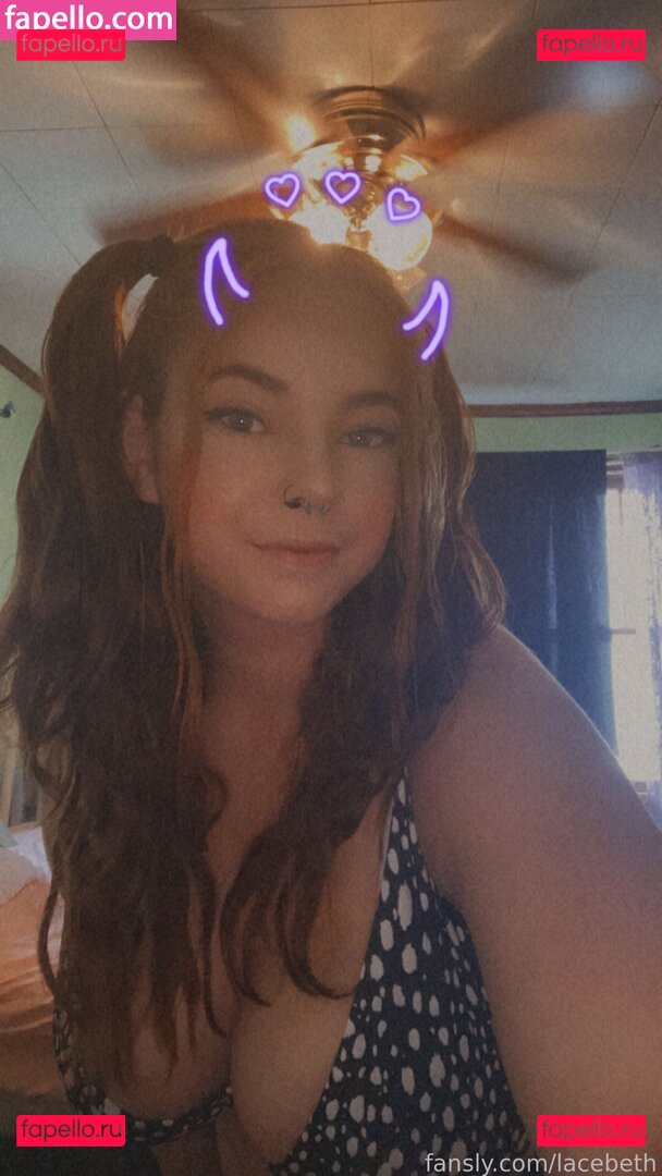 https: / lacebeth / laciearmstrong Onlyfans Photo Gallery 