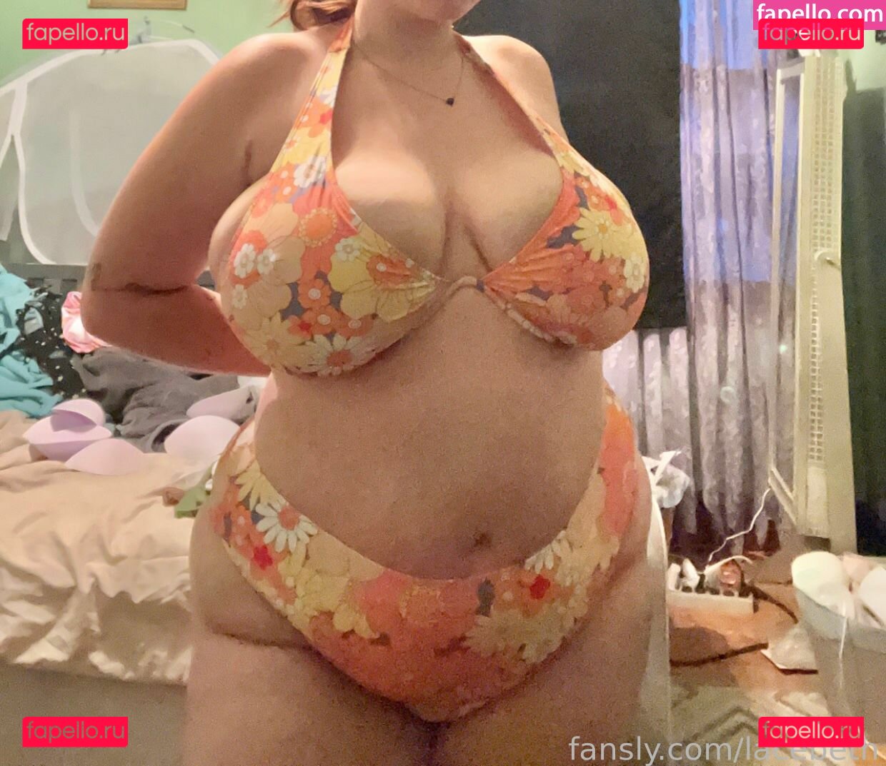 https: / lacebeth / laciearmstrong Onlyfans Photo Gallery 