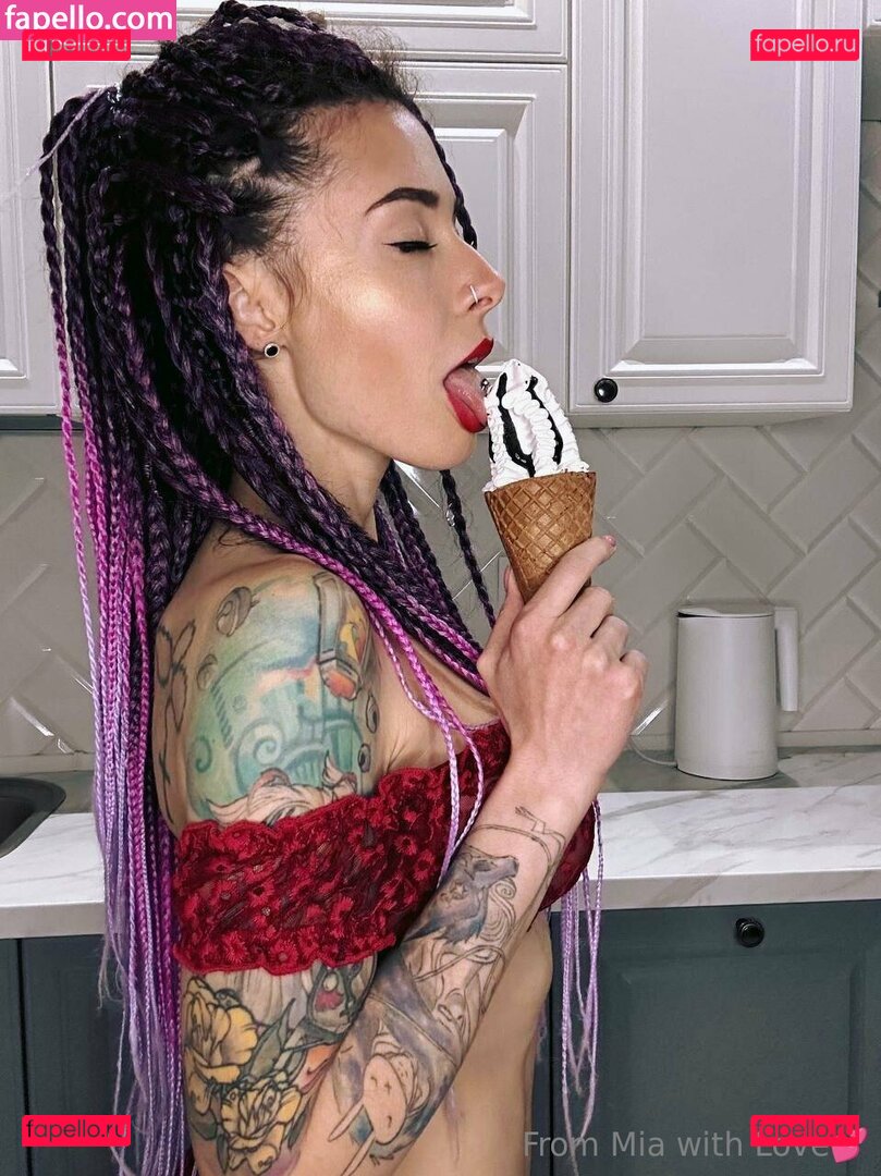 mia_moonn / miamoonn_ Onlyfans Photo Gallery 