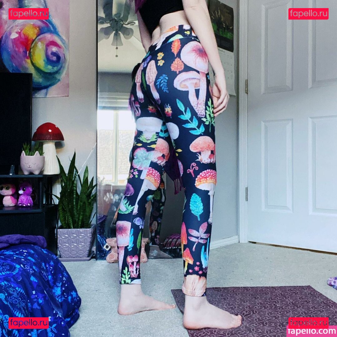 Cosmic_pixiee / LivPixie Onlyfans Photo Gallery 