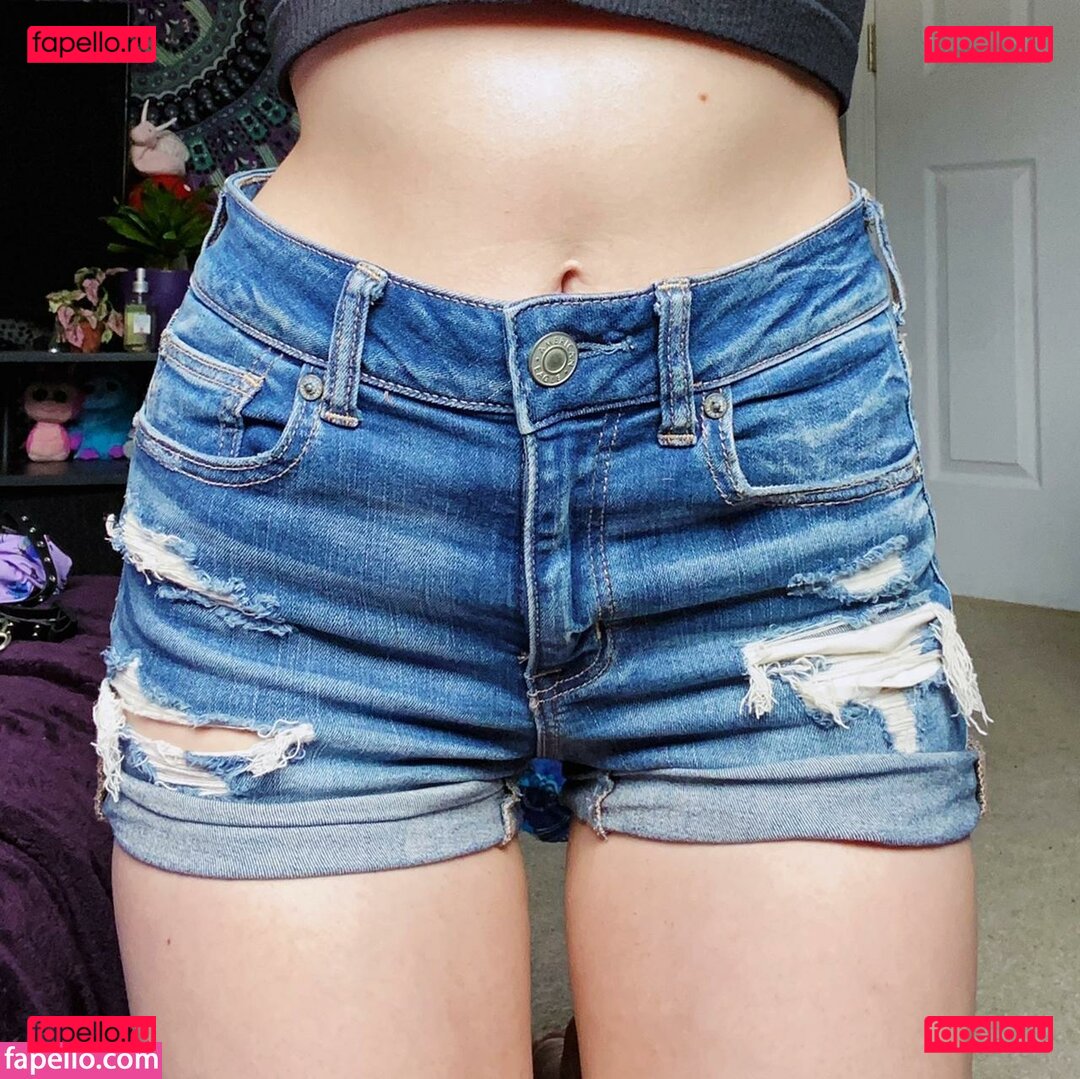 Cosmic_pixiee / LivPixie Onlyfans Photo Gallery 