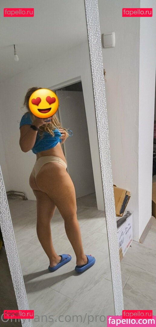 programmer_girl / programmer_girl__ Onlyfans Photo Gallery 