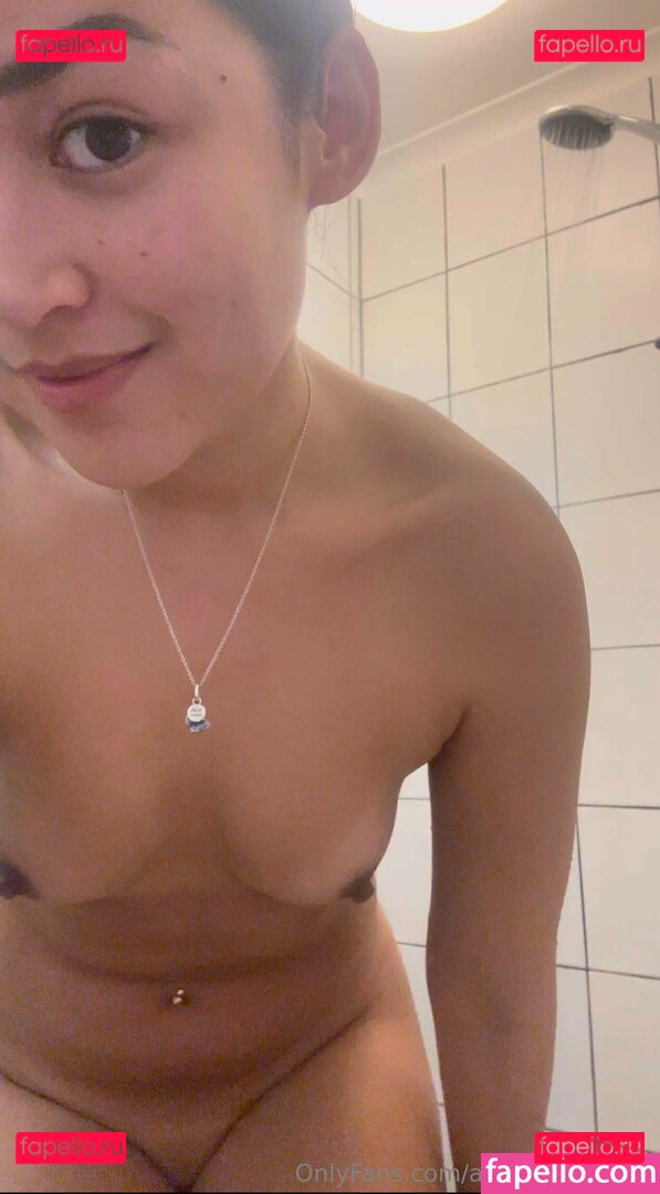 asianbabeefree Onlyfans Photo Gallery 