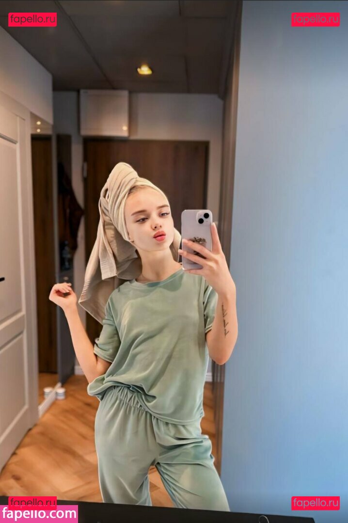 alina_cherry7 Onlyfans Photo Gallery 