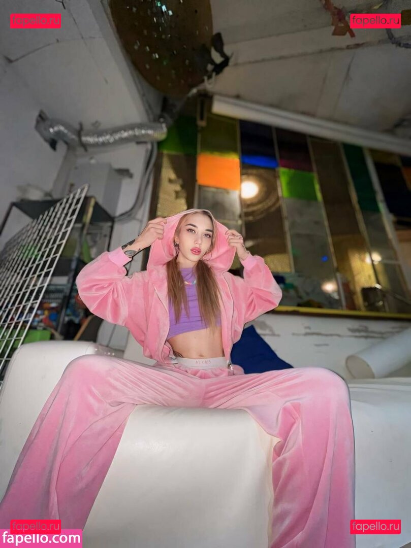 alina_cherry7 Onlyfans Photo Gallery 