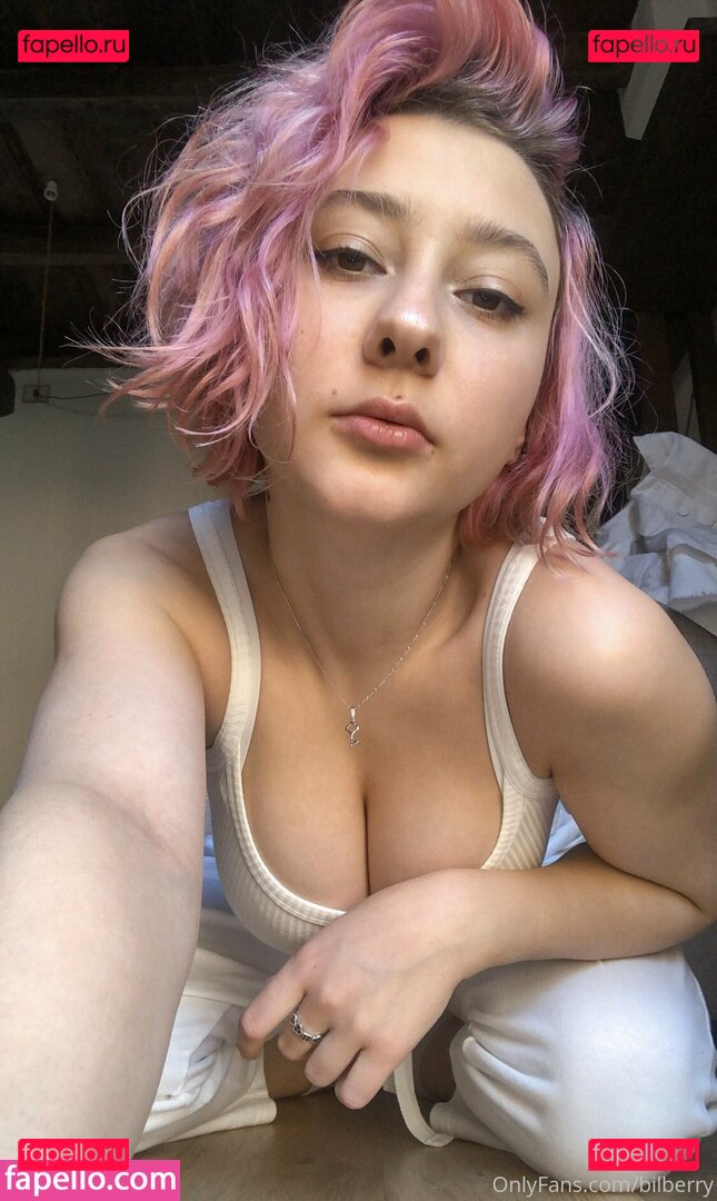 Liloo Moon / Puzzled_Win631 / https: / lilla_id / liloo_moon Onlyfans Photo Gallery 