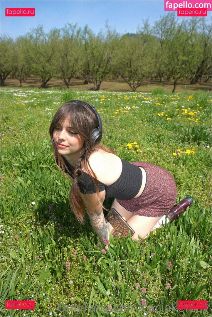 Caciakersey / acaciakersey Onlyfans Photo Gallery 