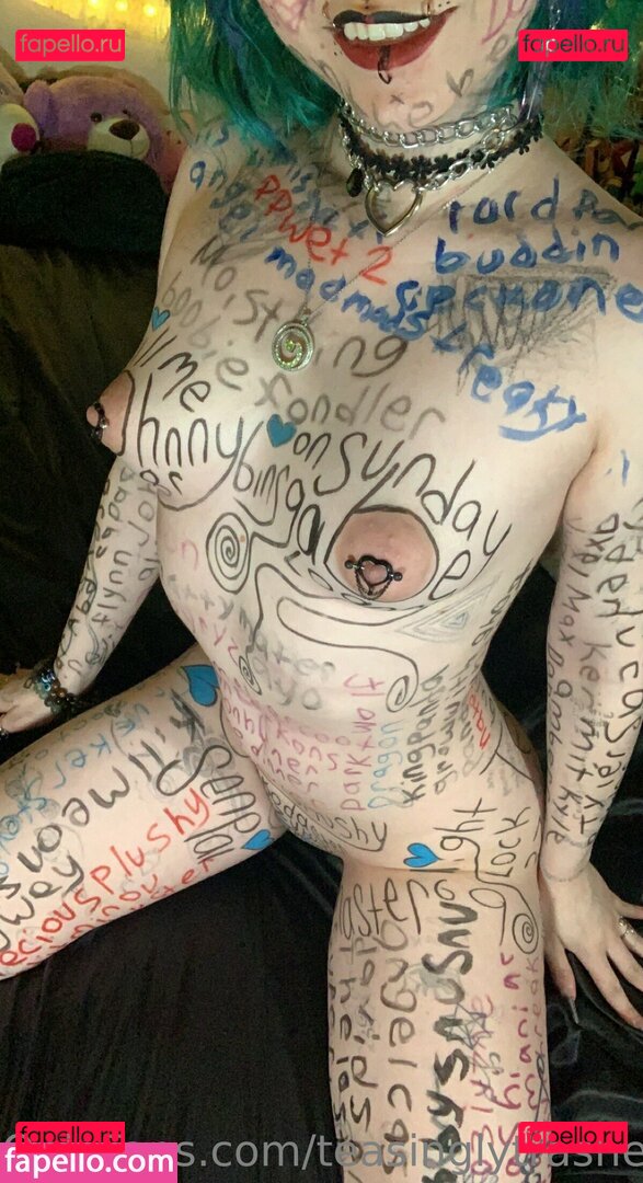 sheiscelestee / teasinglytrashed Onlyfans Photo Gallery 