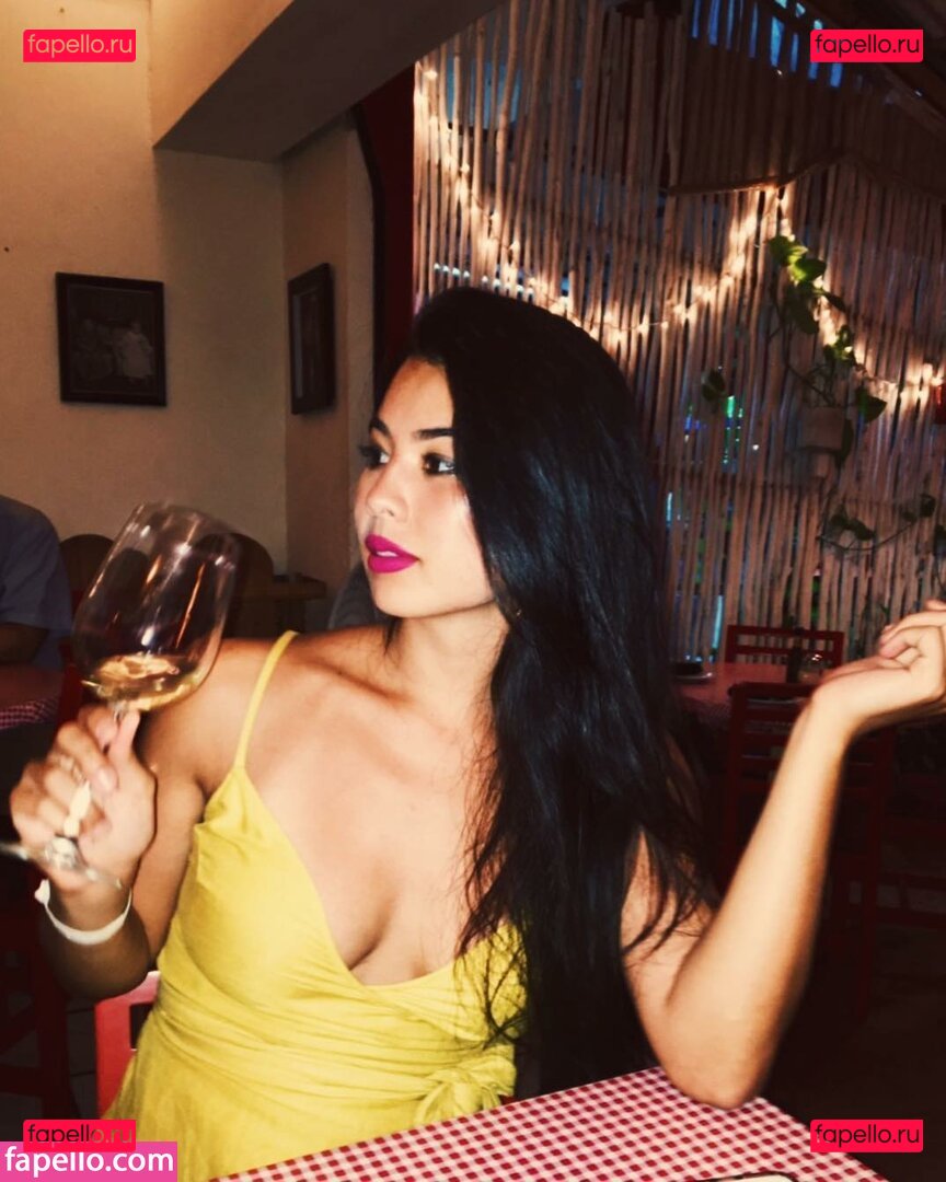 CarolineKwan / carolinekwann Onlyfans Photo Gallery 