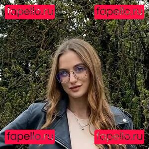 mia_evans Onlyfans Photo Gallery 