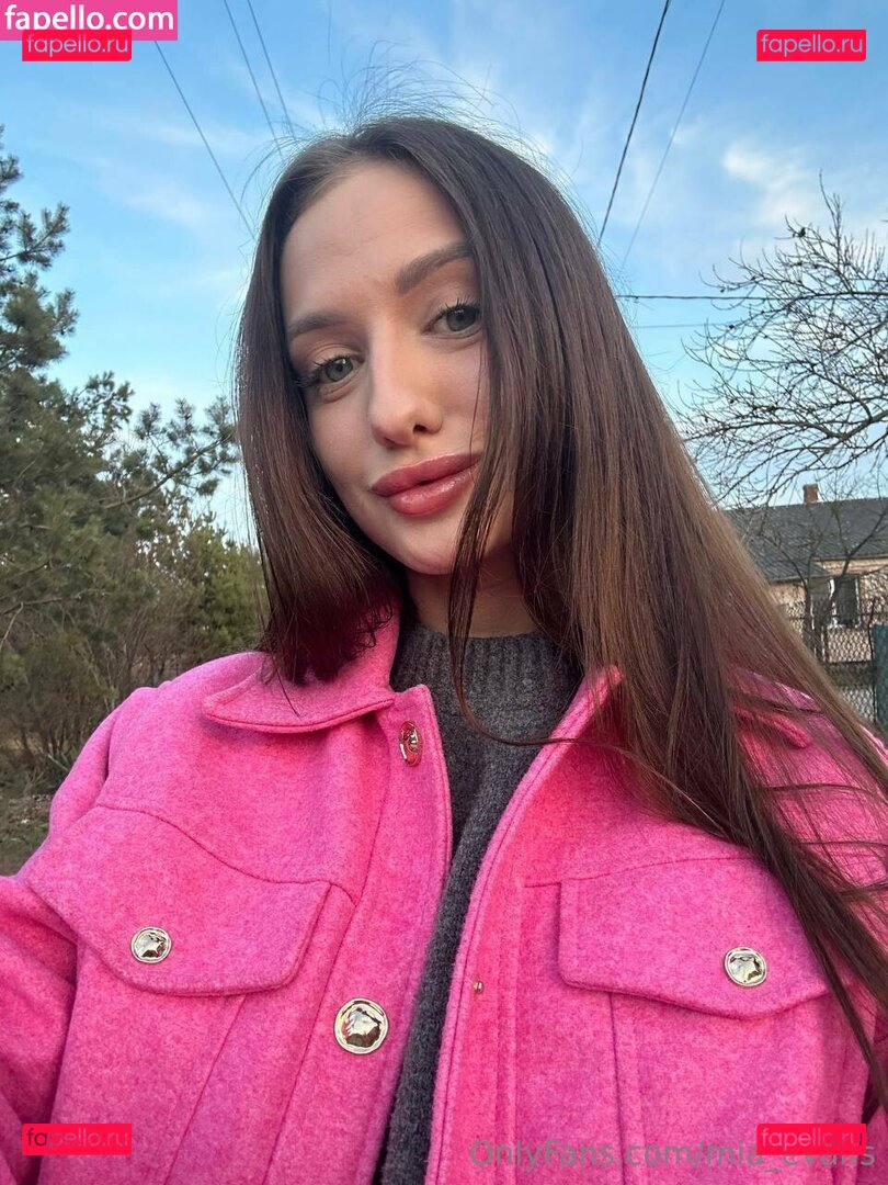 mia_evans Onlyfans Photo Gallery 