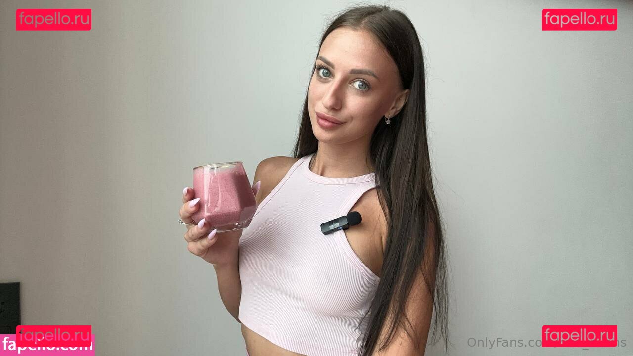 mia_evans Onlyfans Photo Gallery 