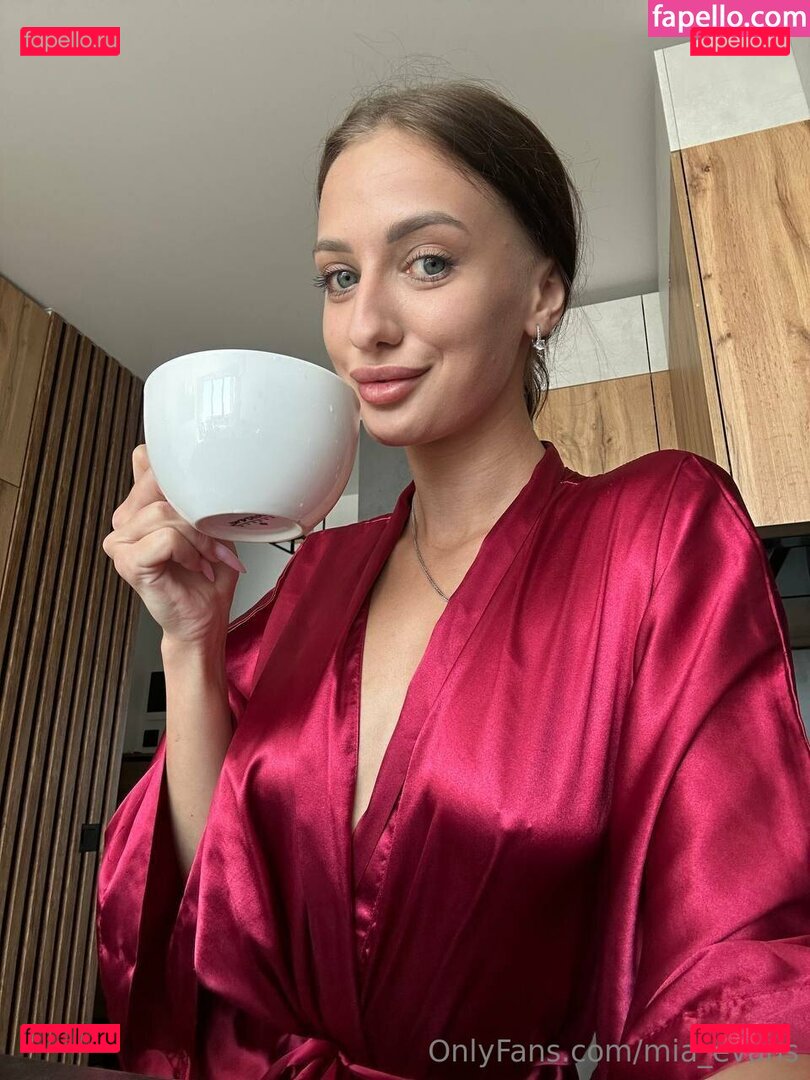 mia_evans Onlyfans Photo Gallery 