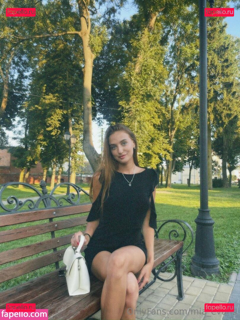 mia_evans Onlyfans Photo Gallery 
