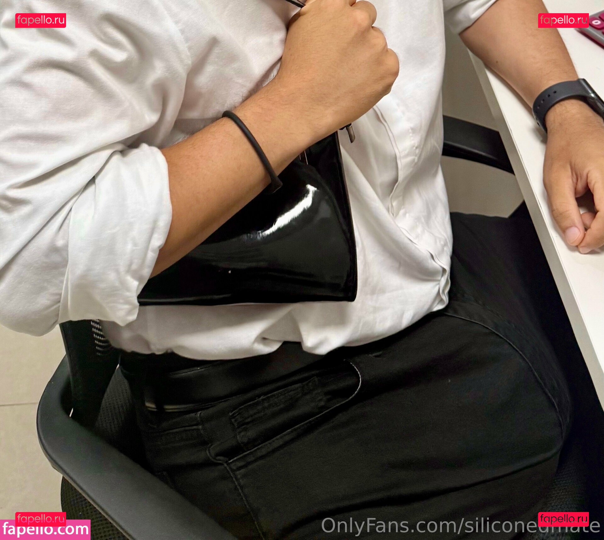 siliconedmate Onlyfans Photo Gallery 