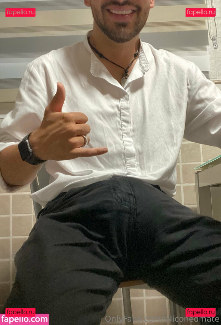 siliconedmate Onlyfans Photo Gallery 