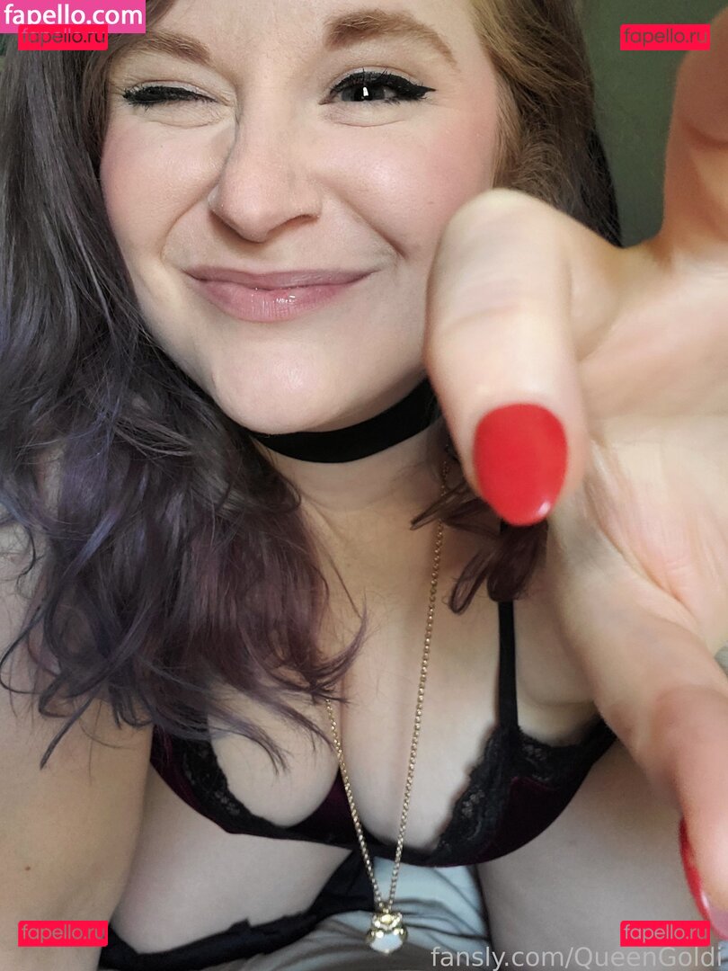 QueenGoldi / https: / thequeengoldi Onlyfans Photo Gallery 