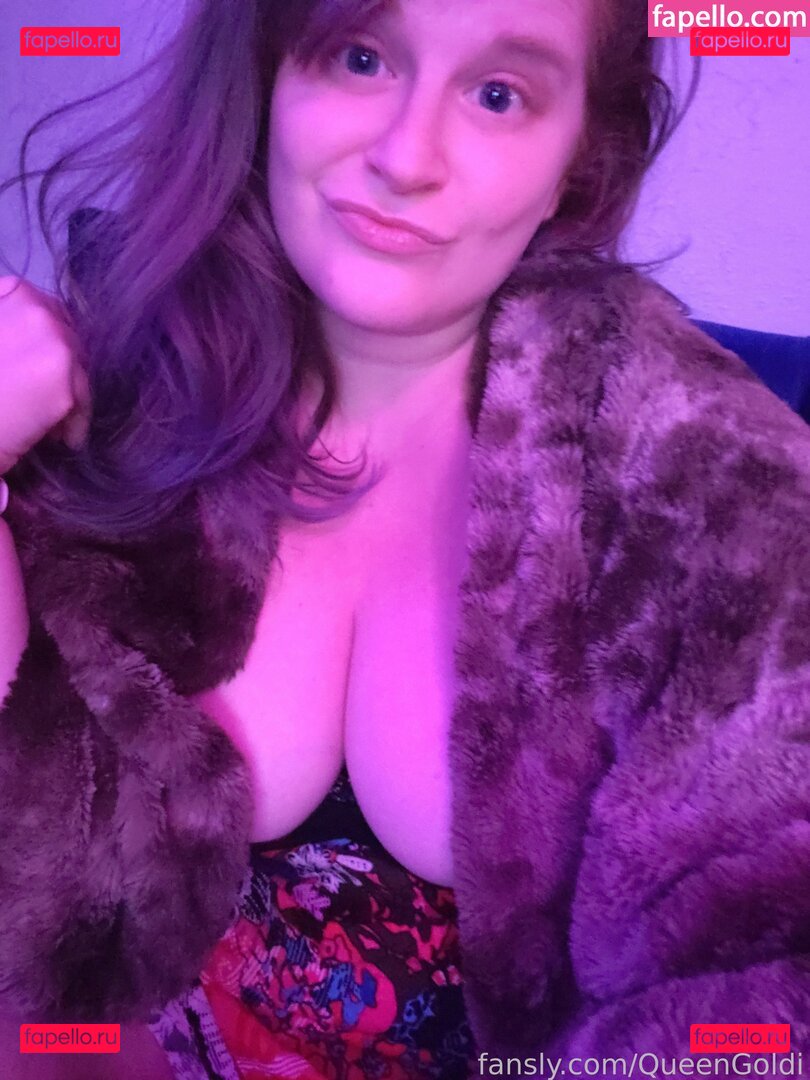 QueenGoldi / https: / thequeengoldi Onlyfans Photo Gallery 