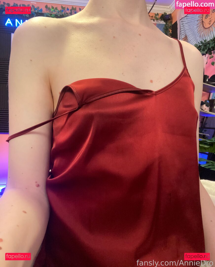 AnnieDro / annie_dro / https: Onlyfans Photo Gallery 