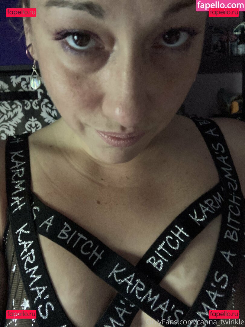 kinkymeadows / mackensiemeadowss Onlyfans Photo Gallery 