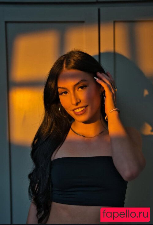 Sofia Muse / _sofiamuse / musekyutin / sofiamuse Onlyfans Photo Gallery 