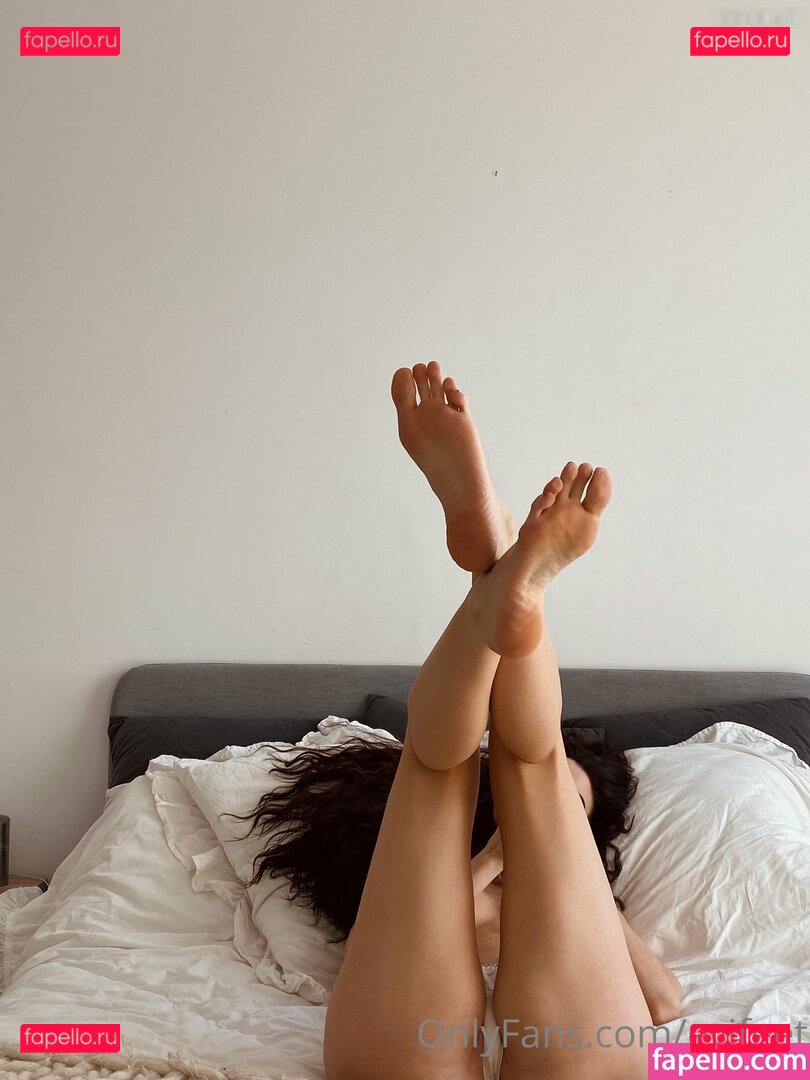 Evifeet / evi__feet Onlyfans Photo Gallery 