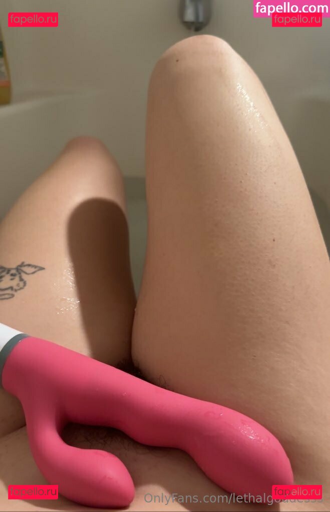 lethalgoddesss / wrewrestling Onlyfans Photo Gallery 