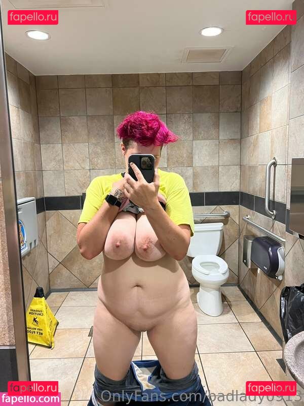 badlady0913 Onlyfans Photo Gallery 