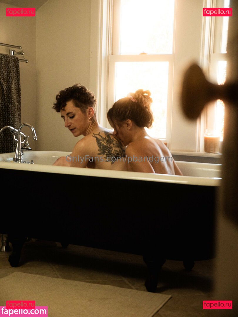 https: / pbandgem / pbandgem.irl Onlyfans Photo Gallery 