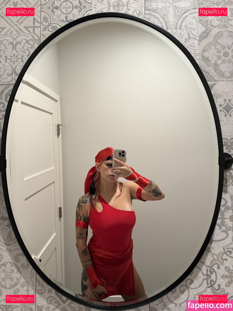 cowgirllaura / lauraaadilene Onlyfans Photo Gallery 