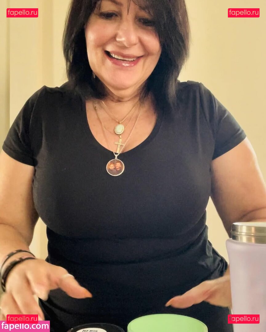 Lou M Bondi / finallyfoundmypeace / https: / ivorygoddess Onlyfans Photo Gallery 