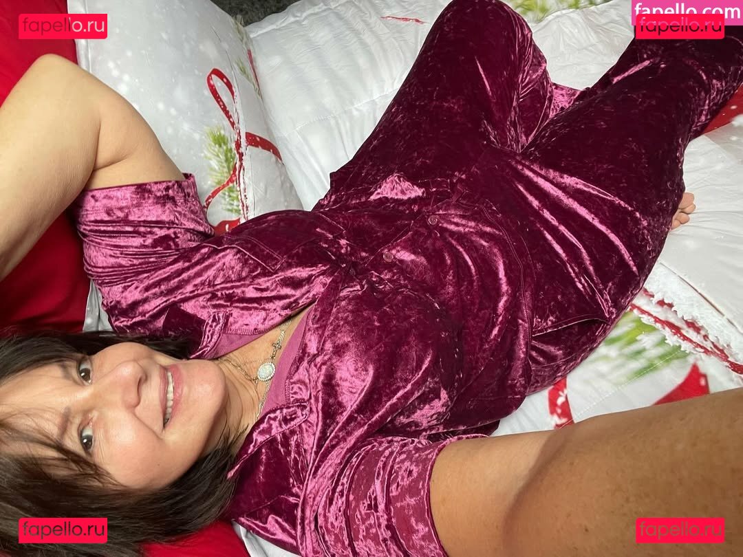 Lou M Bondi / finallyfoundmypeace / https: / ivorygoddess Onlyfans Photo Gallery 