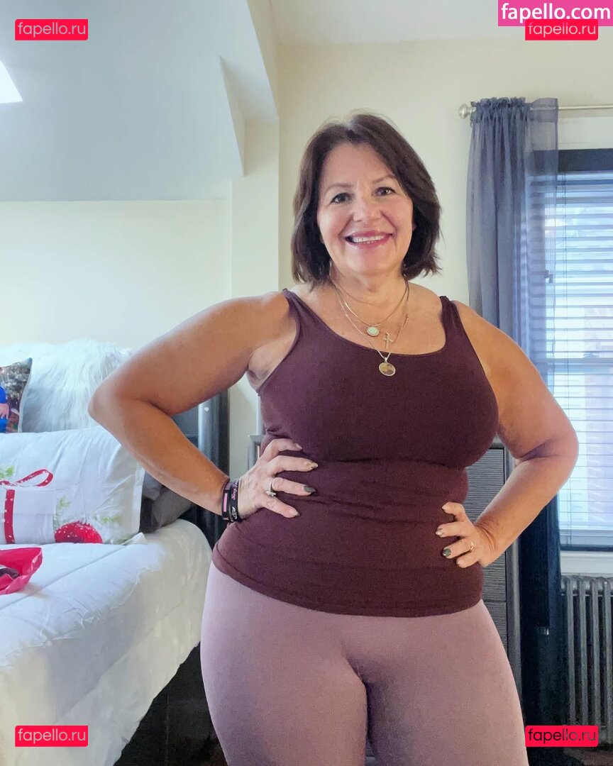 Lou M Bondi / finallyfoundmypeace / https: / ivorygoddess Onlyfans Photo Gallery 