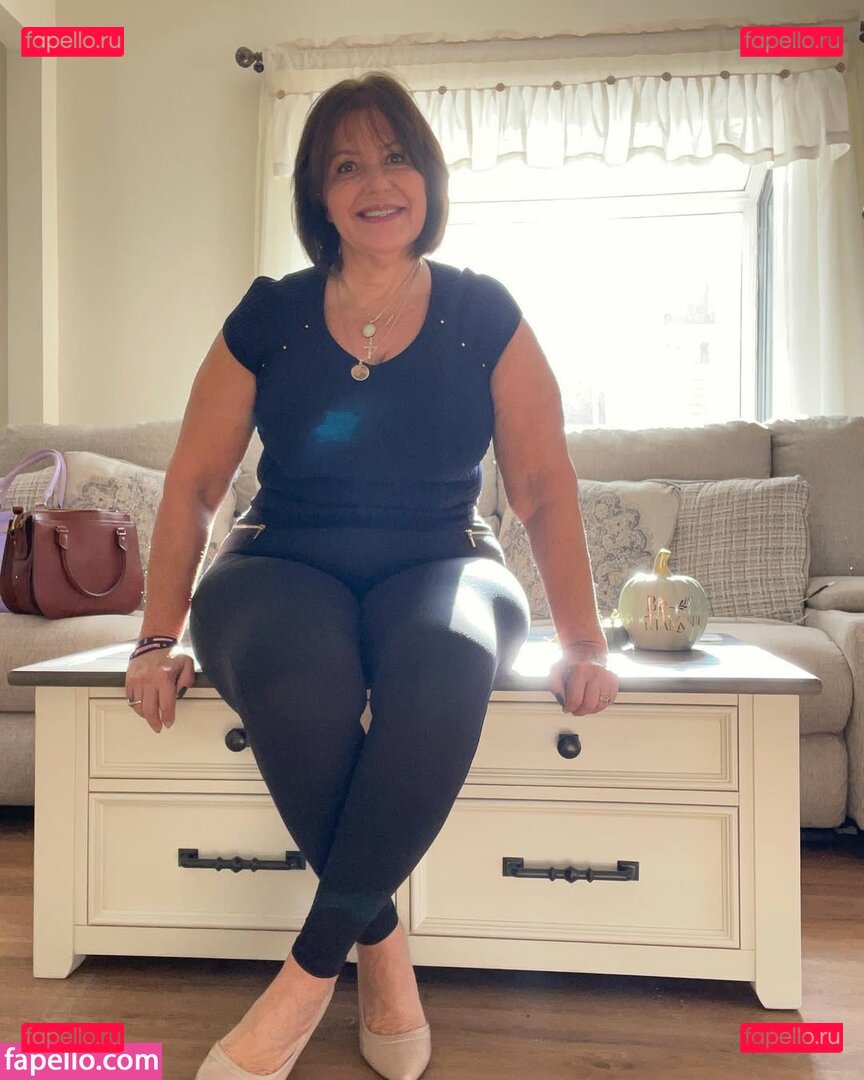 Lou M Bondi / finallyfoundmypeace / https: / ivorygoddess Onlyfans Photo Gallery 