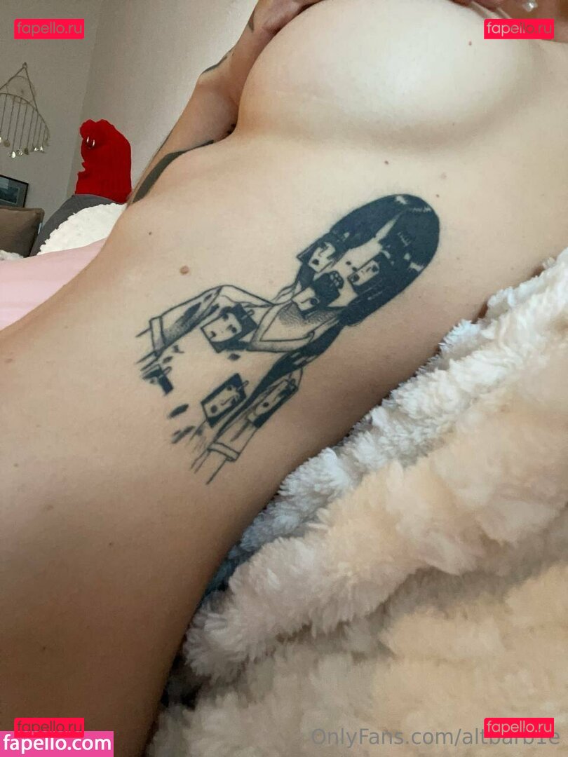 iamspiderbby Onlyfans Photo Gallery 