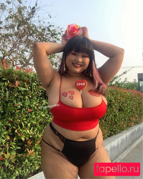 Tananya / babilon.hottie / babilon1992 Onlyfans Photo Gallery 