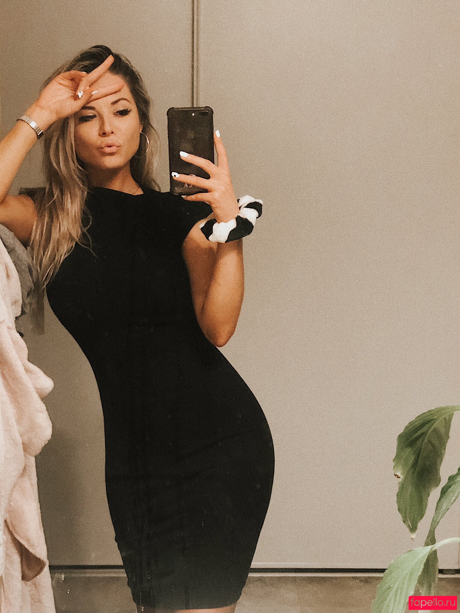 Indoblud / nyablu Onlyfans Photo Gallery 