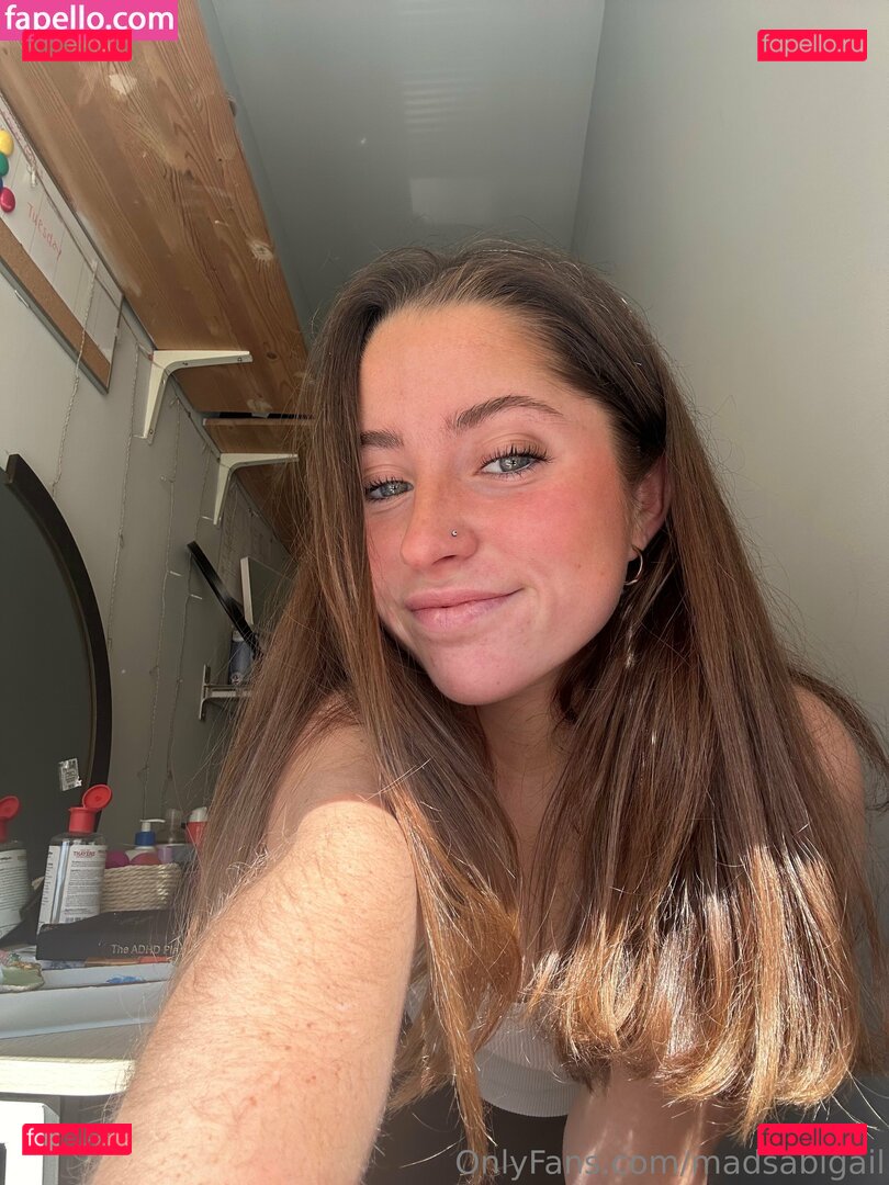 maddi.abigail / madsabigail Onlyfans Photo Gallery 