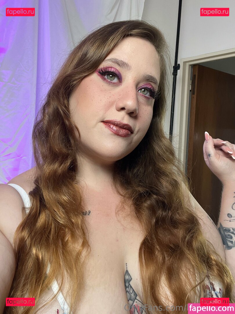 bastet.plus Onlyfans Photo Gallery 