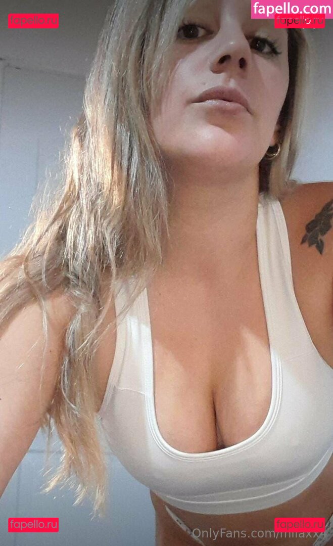 miiaxx4 / miiaxx__ Onlyfans Photo Gallery 
