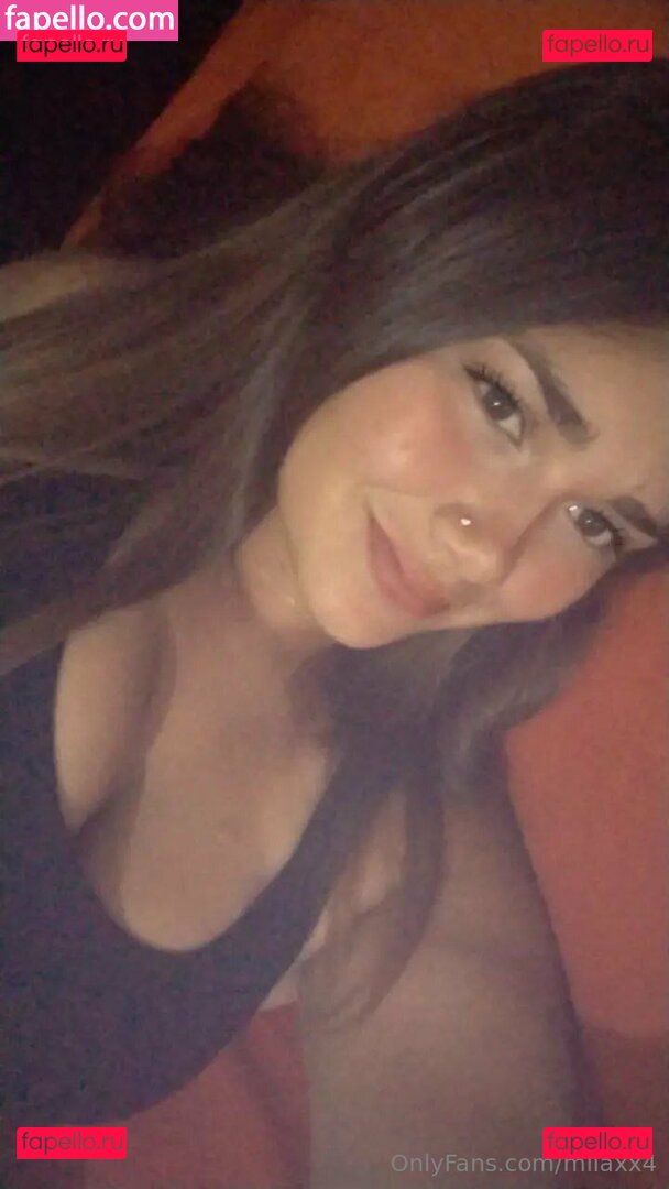 miiaxx4 / miiaxx__ Onlyfans Photo Gallery 