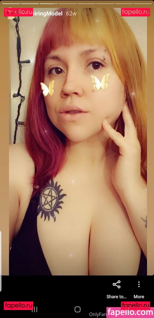 manwhosmile / vvpurplerosevv Onlyfans Photo Gallery 