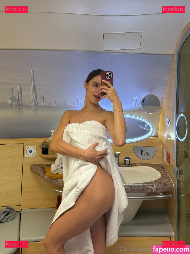 kate.s / saufkat Onlyfans Photo Gallery 