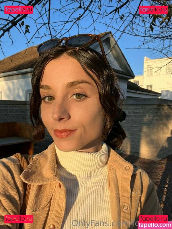 forest-fox / littleforestfox Onlyfans Photo Gallery 