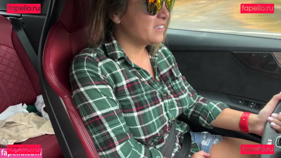 https: / sashinka2cute Onlyfans Photo Gallery 