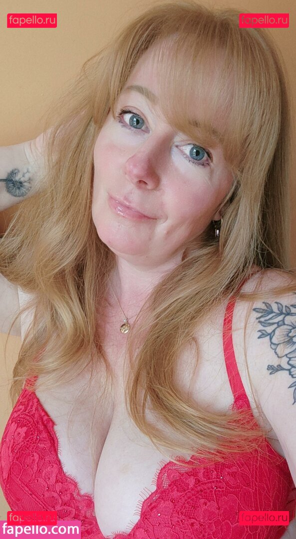GingerCoug / ginger_cu / gingermfc Onlyfans Photo Gallery 